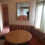 招待所 The Jackdaw Pub Self Catering Static Caravan Free Breakfast Supplied