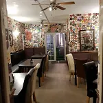 בית הארחה The Jackdaw Pub Self Catering Static Caravan Free Breakfast Supplied