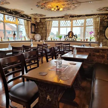 The Jackdaw Pub Self Catering Static Caravan Free Breakfast Supplied Guest house