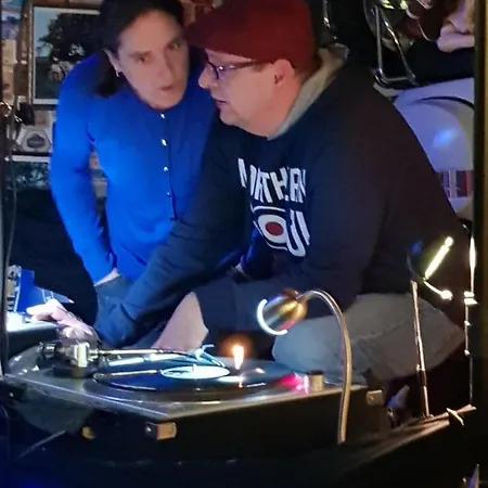 The Jackdaw Pub Self Catering Static Caravan Free Breakfast Supplied * 塔德卡斯特