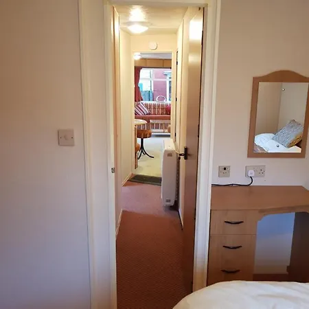 The Jackdaw Pub Self Catering Static Caravan Free Breakfast Supplied Bed & Breakfast
