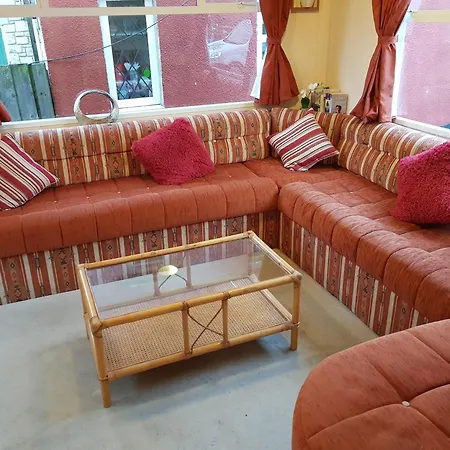 בית הארחה The Jackdaw Pub Self Catering Static Caravan Free Breakfast Supplied