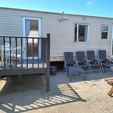 The Jackdaw Pub Self Catering Static Caravan Free Breakfast Supplied * 塔德卡斯特