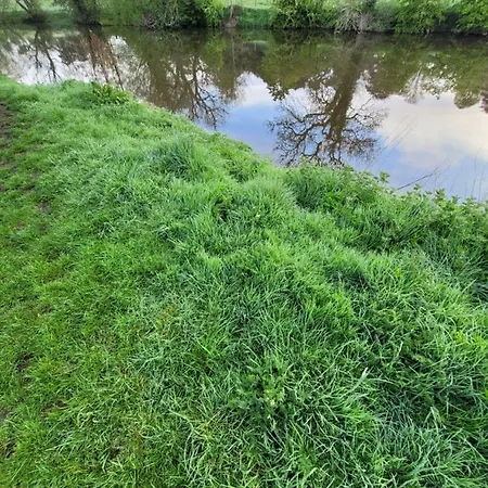 The Jackdaw Pub Self Catering Static Caravan Free Breakfast Supplied Affittacamere