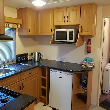 The Jackdaw Pub Self Catering Static Caravan Free Breakfast Supplied * Tadcaster