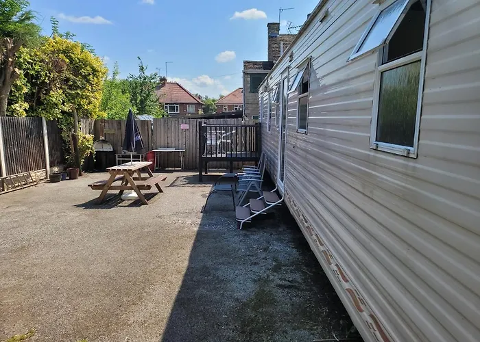 The Jackdaw Pub Self Catering Static Caravan Free Breakfast Supplied Tadcaster