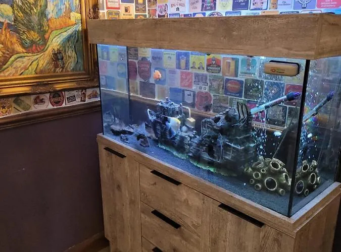 The Jackdaw Pub Self Catering Static Caravan Free Breakfast Supplied