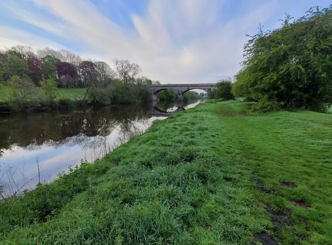 The Jackdaw Pub Self Catering Static Caravan Free Breakfast Supplied * Tadcaster