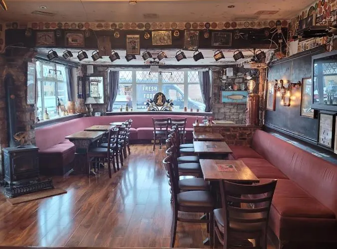 The Jackdaw Pub Self Catering Static Caravan Free Breakfast Supplied *