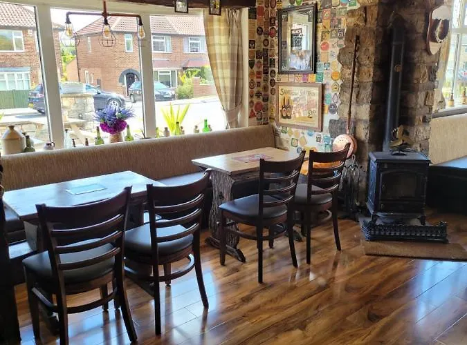 The Jackdaw Pub Self Catering Static Caravan Free Breakfast Supplied *