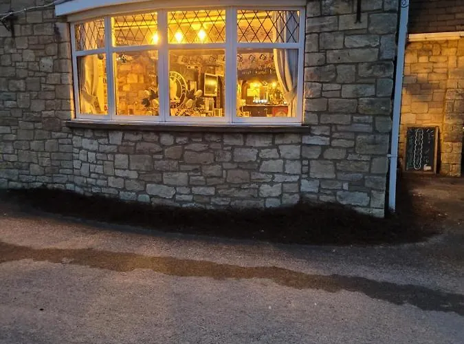 The Jackdaw Pub Self Catering Static Caravan Free Breakfast Supplied Guest house *