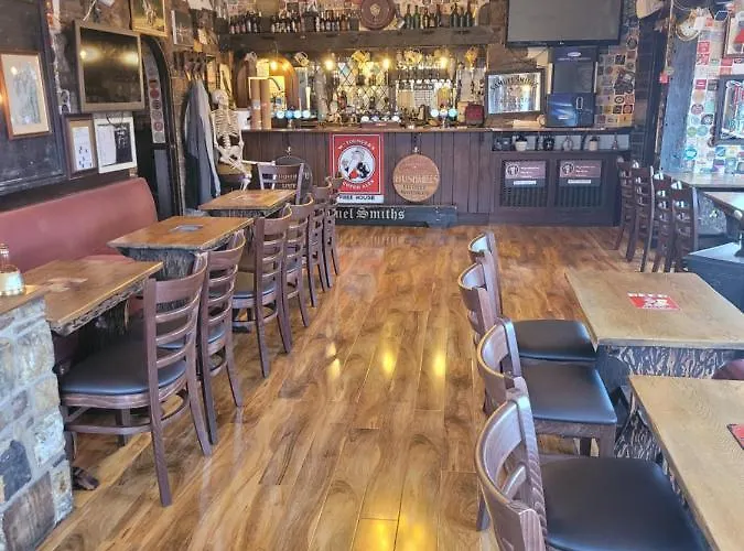 The Jackdaw Pub Self Catering Static Caravan Free Breakfast Supplied *