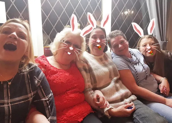 The Jackdaw Pub Self Catering Static Caravan Free Breakfast Supplied Tadcaster