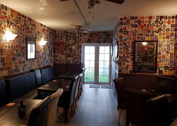 The Jackdaw Pub Self Catering Static Caravan Free Breakfast Supplied Guest house Tadcaster