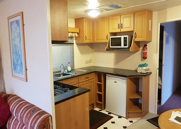 The Jackdaw Pub Self Catering Static Caravan Free Breakfast Supplied Guest house *