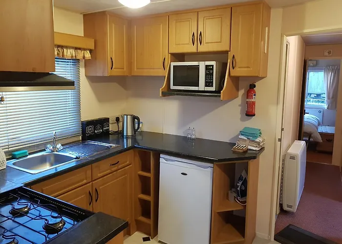 The Jackdaw Pub Self Catering Static Caravan Free Breakfast Supplied * Tadcaster